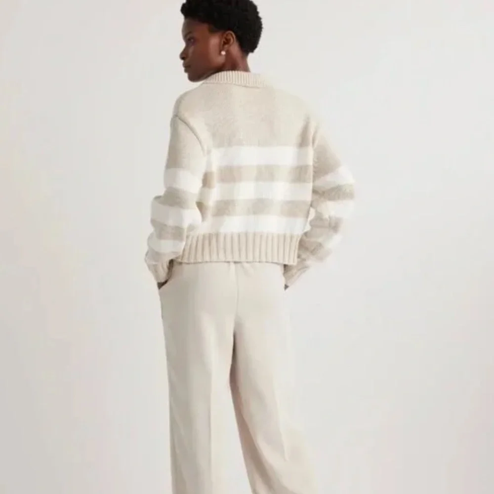 Quince Cream and White Striped V-Neck Sweater - Picture 15 of 15